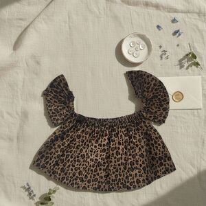 Chic Leopard Print Ruffle Sleeve Top